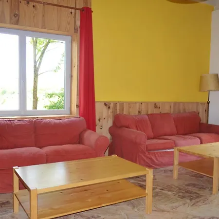 Spacieuse A Avec Piscine Partagee 160 M² Villa