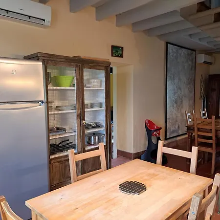 Spacieuse A Avec Piscine Partagee 160 M² Villa