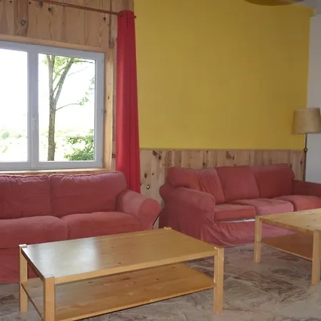 Spacieuse A Avec Piscine Partagee 160 M²